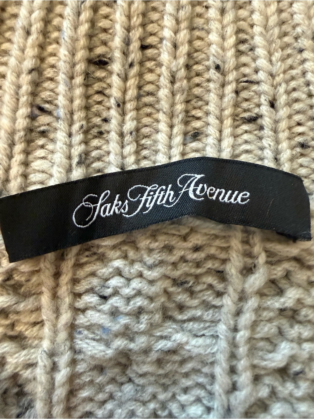 Saks Fifth Avenue Cable Knit Shawl Collar Cardigan Wool Cashmere Sweater M - Picture 4 of 9